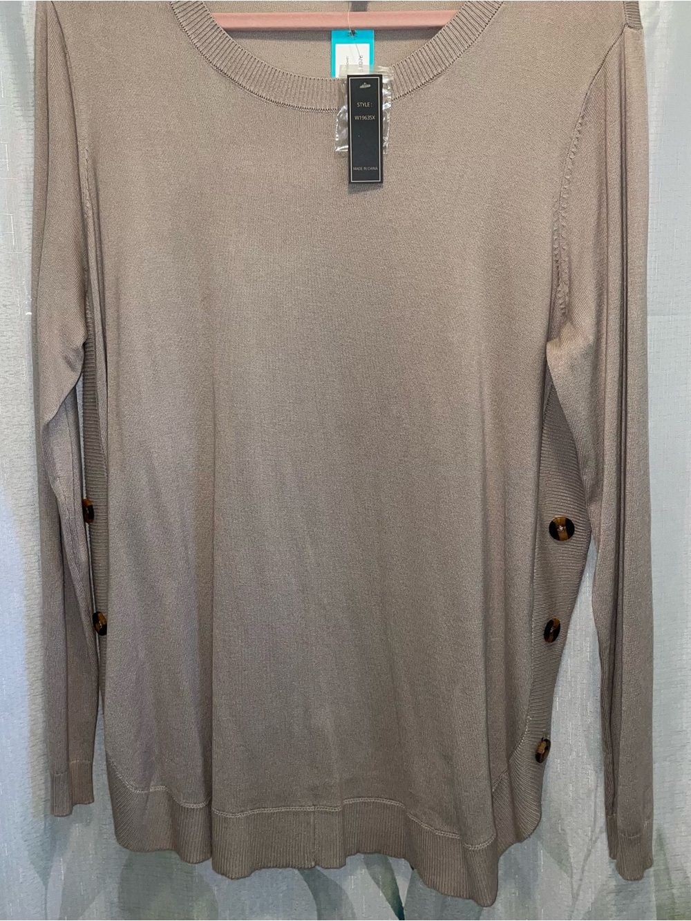 NWT Lety & Me 1X Taupe Side Button Knit Tunic Sweater